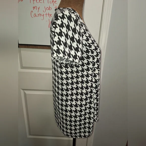 Black and White Houndstooth Women's Top - Picture 2 of 5